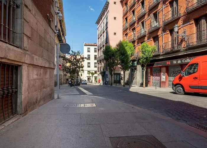 Central Apt With 2 Single Bedrooms - Plaza Mayor